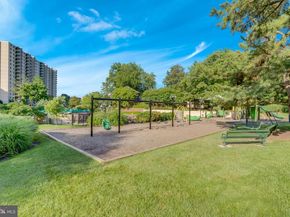 309 Yoakum Parkway 1003, Alexandria VA 22304