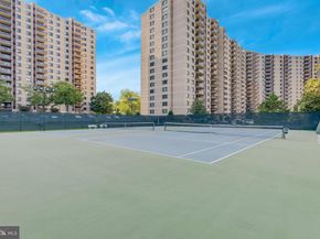 309 Yoakum Parkway 1003, Alexandria VA 22304