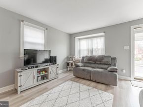4913 Woodland Avenue, Drexel Hill PA 19026