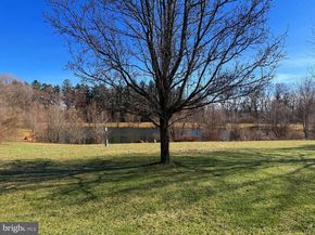 7 Mercer Gate Drive, Doylestown PA 18901