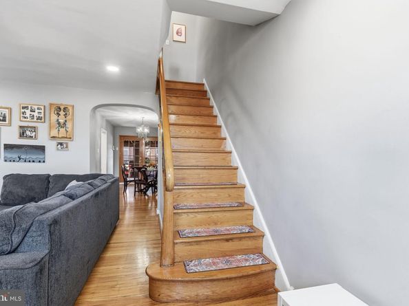 161 E Fariston Drive, Philadelphia PA 19120