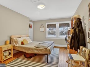 5723 27TH Street N, Arlington VA 22207