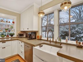 5723 27TH Street N, Arlington VA 22207