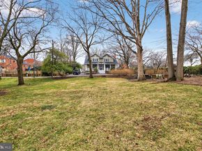 5723 27TH Street N, Arlington VA 22207