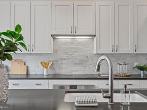 410 S Front Street 209, Philadelphia PA 19147