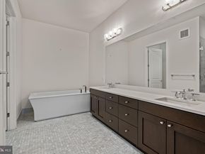 410 S Front Street 209, Philadelphia PA 19147