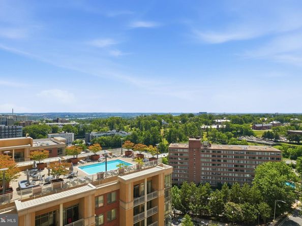 1301 N Courthouse Road 1610, Arlington VA 22201