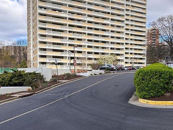 6101 Edsall Road 1202, Alexandria VA 22304