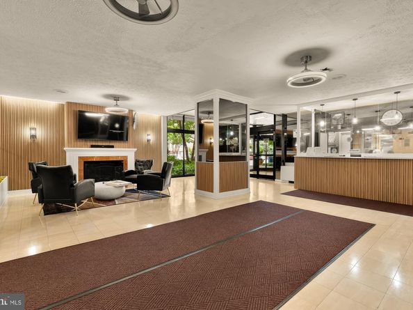 1021 Arlington Boulevard 446, Arlington VA 22209