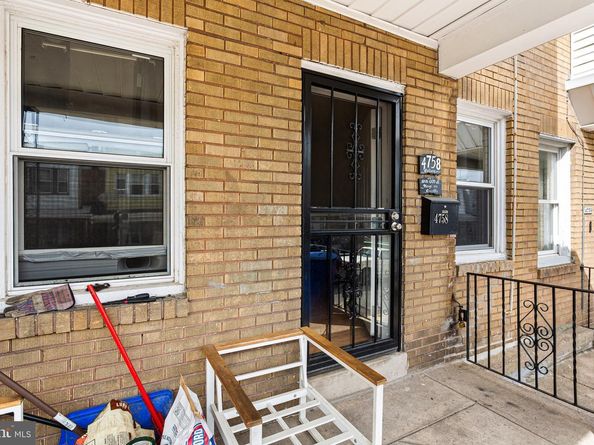4758 Oakmont Street, Philadelphia PA 19136
