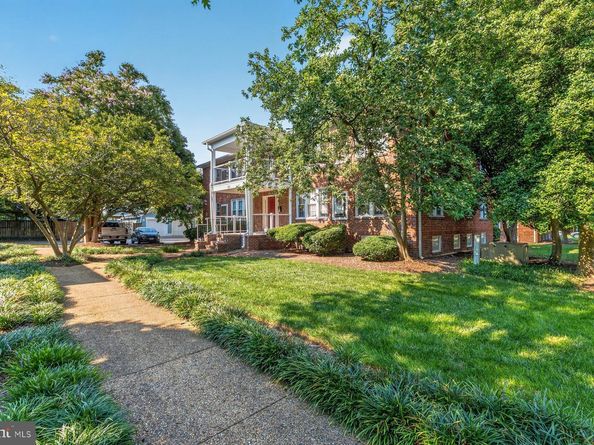 305 Duncan Avenue D, Alexandria VA 22301