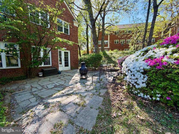 3702 Valley Drive, Alexandria VA 22302