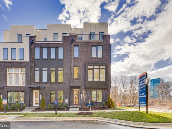 11595 Patriotic Lane, Reston VA 20190