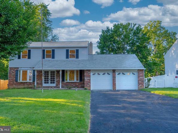 682 Woodlyn Drive, Feasterville Trevose PA 19053