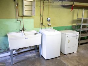 4368 Edgemont, Philadelphia PA 19137