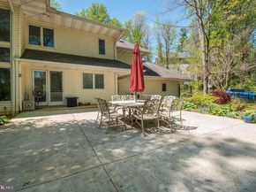 8309 Old Seven Locks Road, Bethesda MD 20817
