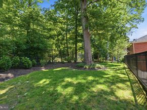 4101 Parkglen Court NW, Washington DC 20007