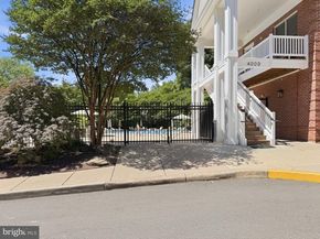 4101 Parkglen Court NW, Washington DC 20007