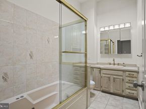 8836 Macon Street, Philadelphia PA 19152