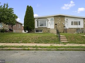 8836 Macon Street, Philadelphia PA 19152