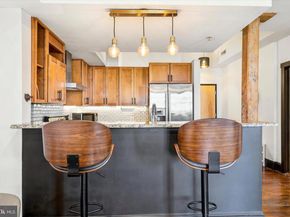 38 N Front Street 4D, Philadelphia PA 19106