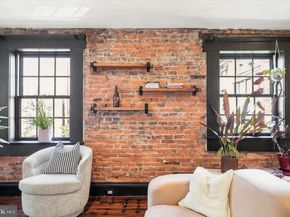 38 N Front Street 4D, Philadelphia PA 19106