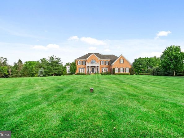 161 Parsons Lane, Newtown PA 18940