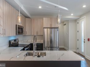 920 N 15TH Street, Philadelphia PA 19130