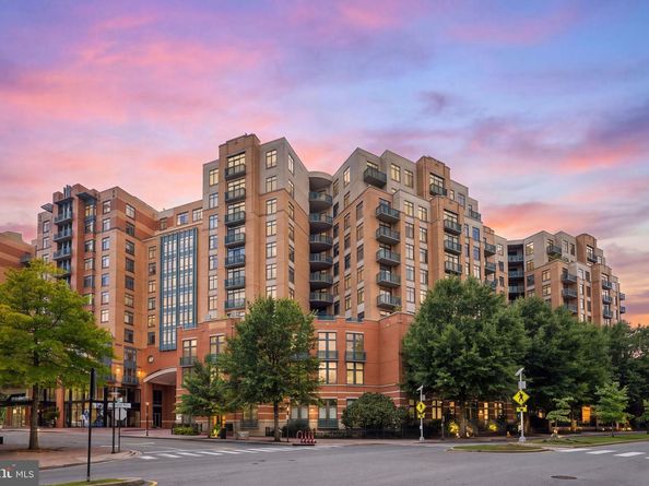 2720 S Arlington Mill Drive 912, Arlington VA 22206