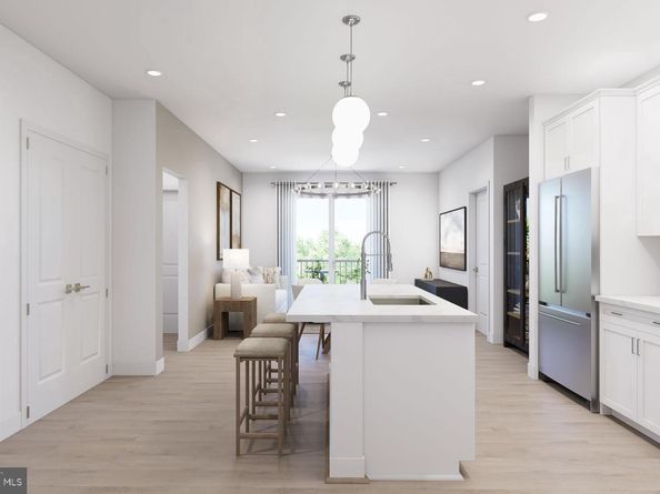 9475B Sprague Avenue 2, Fairfax VA 22031