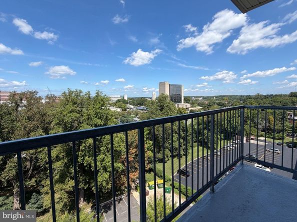 4977 Battery Lane 1921, Bethesda MD 20814