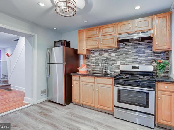 445 Tree Street, Philadelphia PA 19148