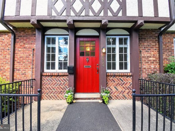4459 Greenwich Parkway NW, Washington DC 20007