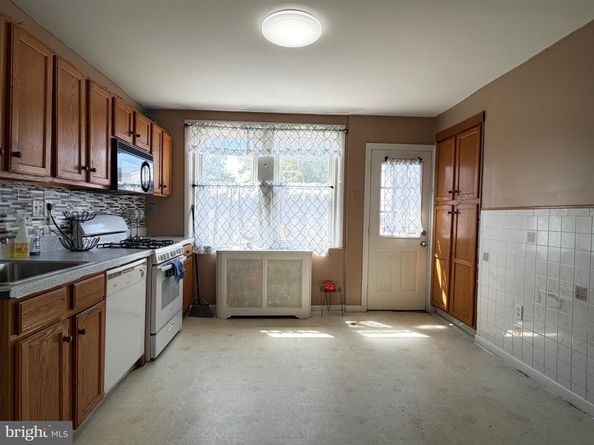 3332 Brighton Street, Philadelphia PA 19149