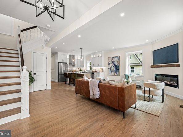 307 S Chester Road, Swarthmore PA 19081