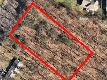 lot #3 next to 3739 York YORK ROAD