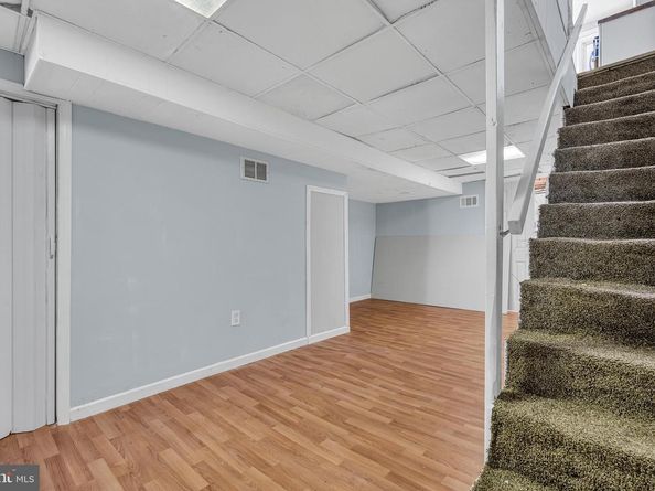 2558 S 61st Street, Philadelphia PA 19142