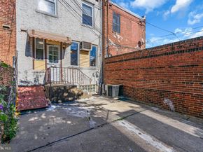 2558 S 61st Street, Philadelphia PA 19142