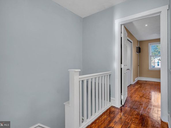 2558 S 61st Street, Philadelphia PA 19142