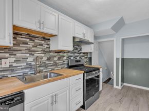 2558 S 61st Street, Philadelphia PA 19142
