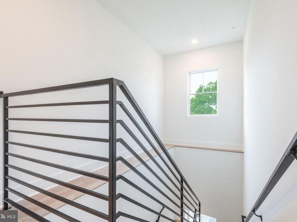 6516 Germantown Avenue, Philadelphia PA 19119