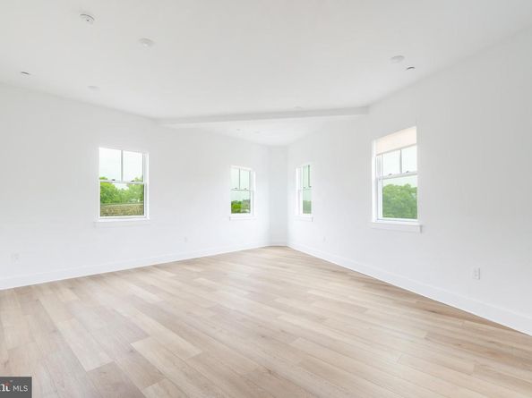 6516 Germantown Avenue, Philadelphia PA 19119