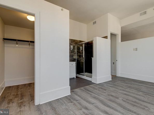 1201 S 5TH Street, Philadelphia PA 19147