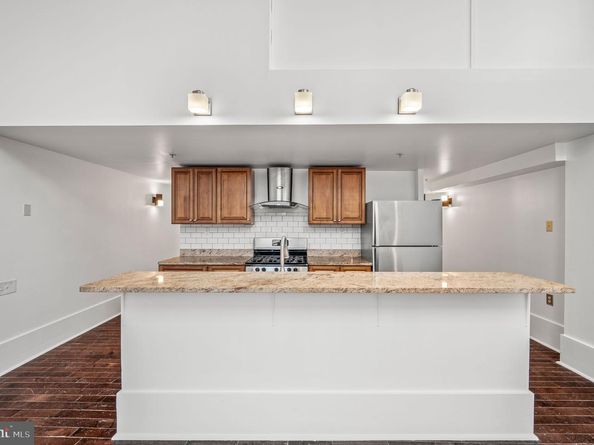 1201 S 5TH Street, Philadelphia PA 19147