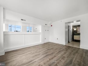 1201 S 5TH Street, Philadelphia PA 19147