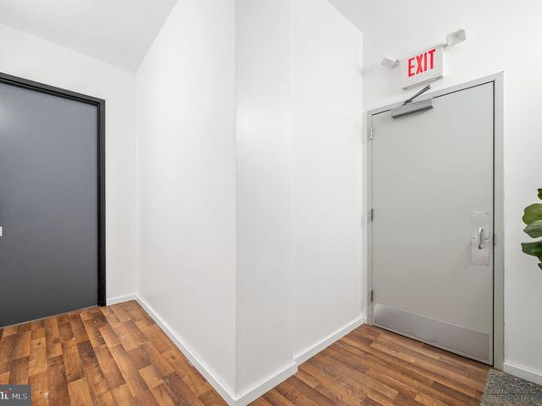 1201 S 5TH Street, Philadelphia PA 19147