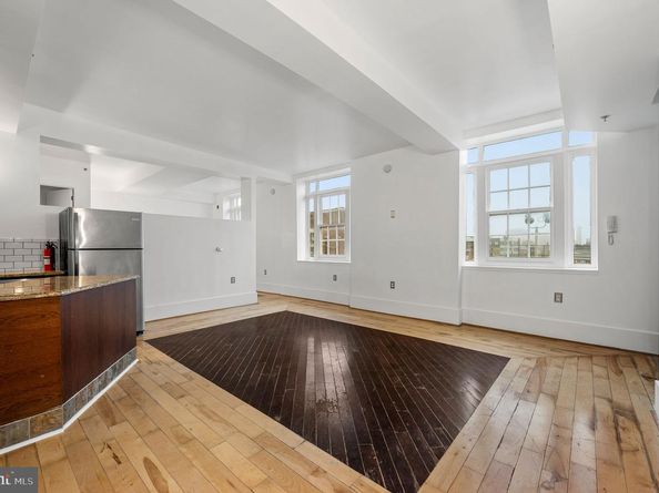 1201 S 5TH Street, Philadelphia PA 19147