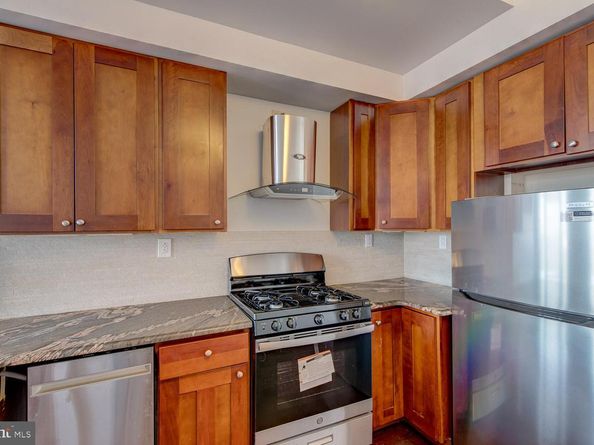 1201 S 5TH Street, Philadelphia PA 19147