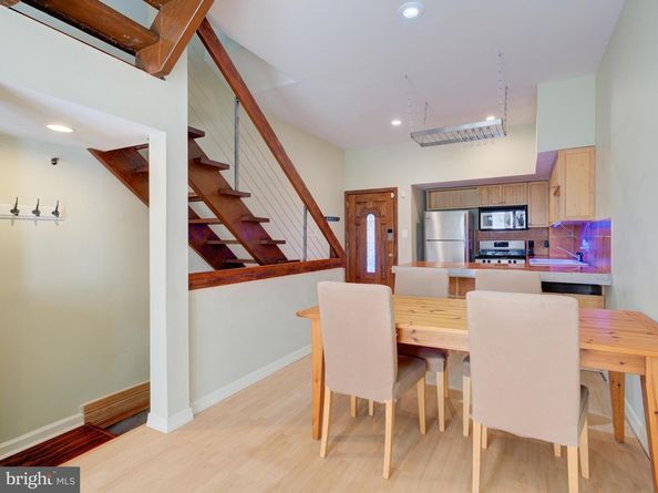 632 Bainbridge Street, Philadelphia PA 19147