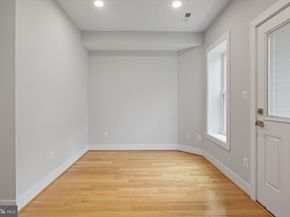 734 Harvard Street NW 1, Washington DC 20001